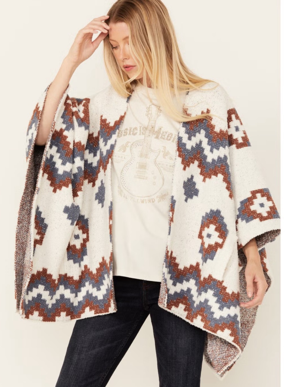 Idyllwind Women’s Hays Elm Cozy Shawl Southwestern Inspired